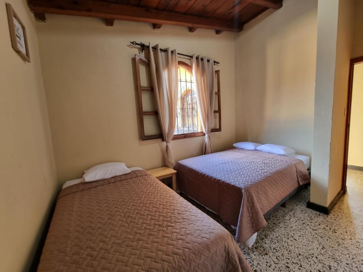 Central Hostel Antigua Ostello *