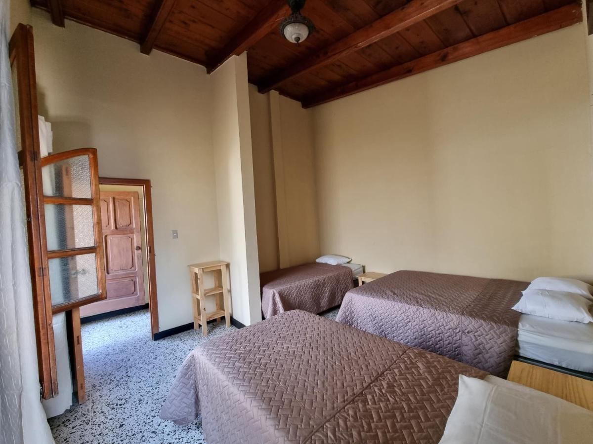 Hostal Central Hostel